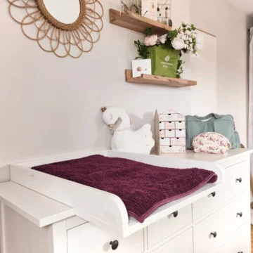 Plan à langer sur-mesure